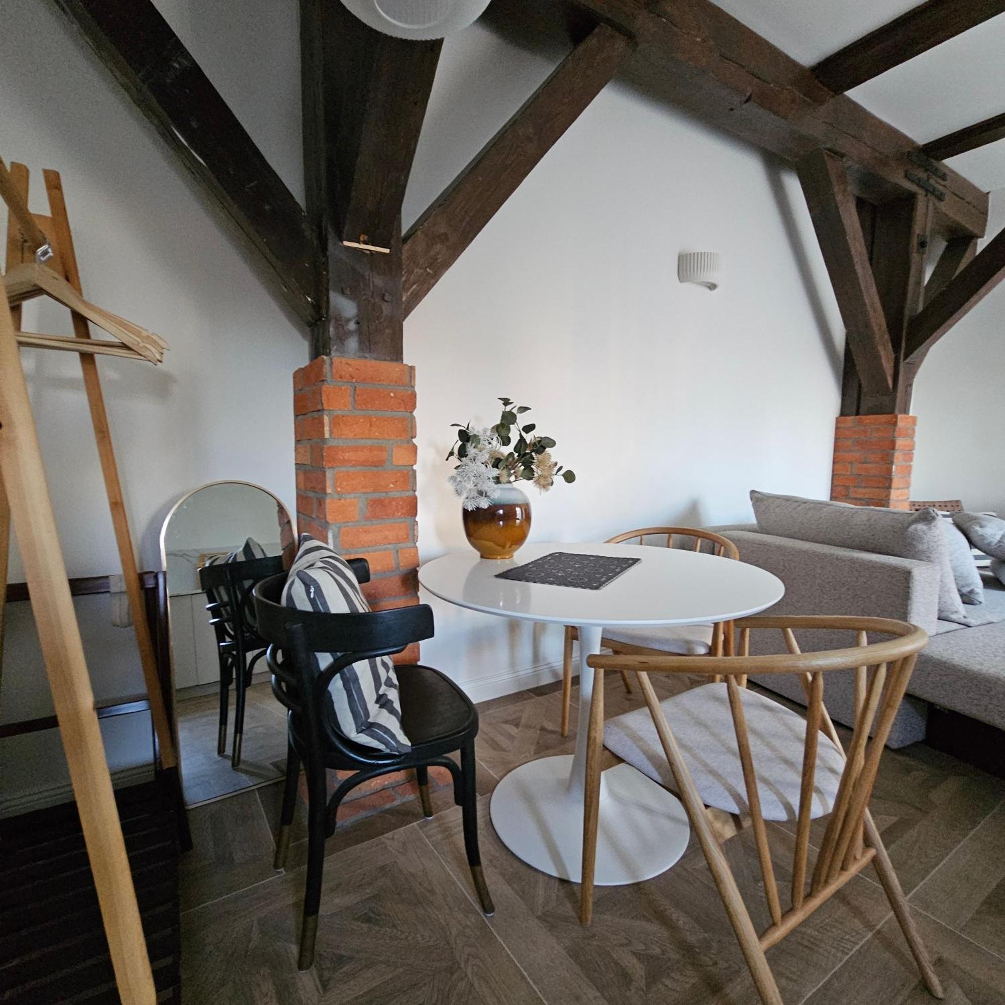 Krzywa Apartamenty Лидзбарк Вармински Екстериор снимка